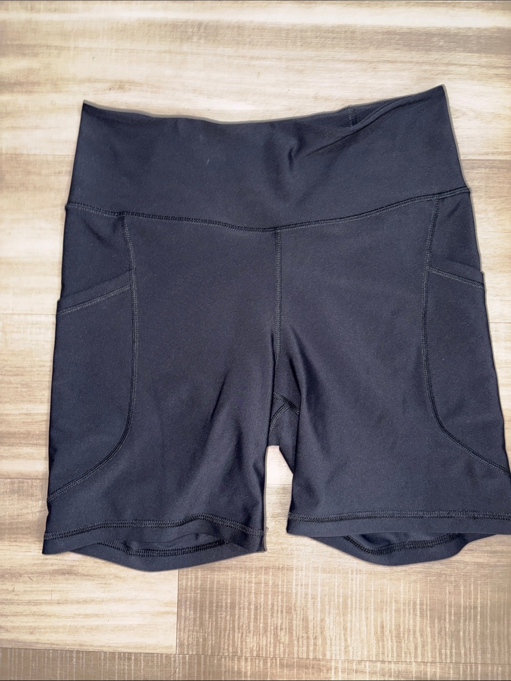 Old Navy Black High-Rise Bike Shorts with Side Pockets